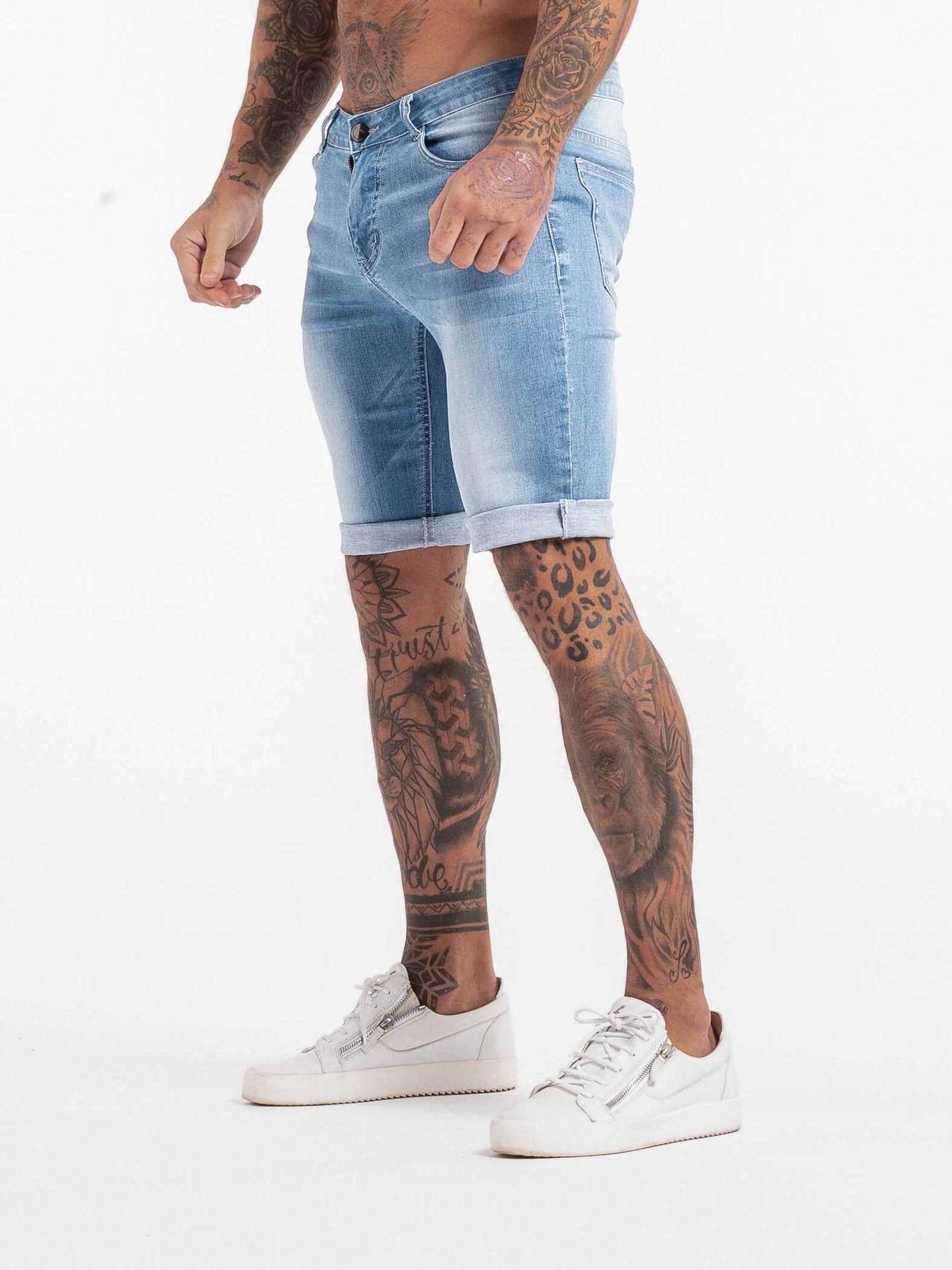 Stylish Michèllo jeans trousers and shorts in various sizes, colors, and styles for men, including class, ripped designs, and summer shorts.