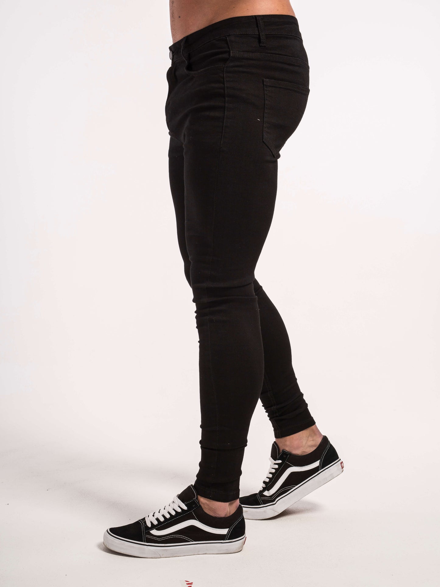 Stylish Michèllo jeans trousers and shorts in various sizes, colors, and styles for men, including class, ripped designs, and summer shorts.