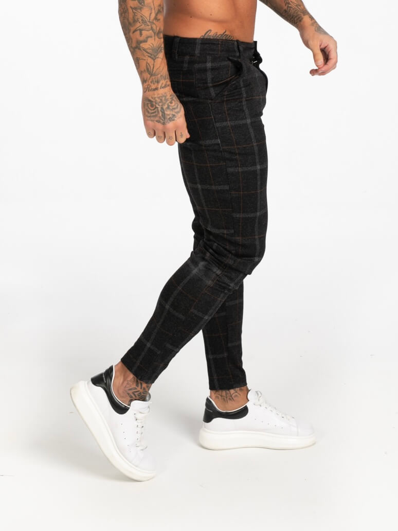 Stylish Michèllo jeans trousers and shorts in various sizes, colors, and styles for men, including class, ripped designs, and summer shorts.