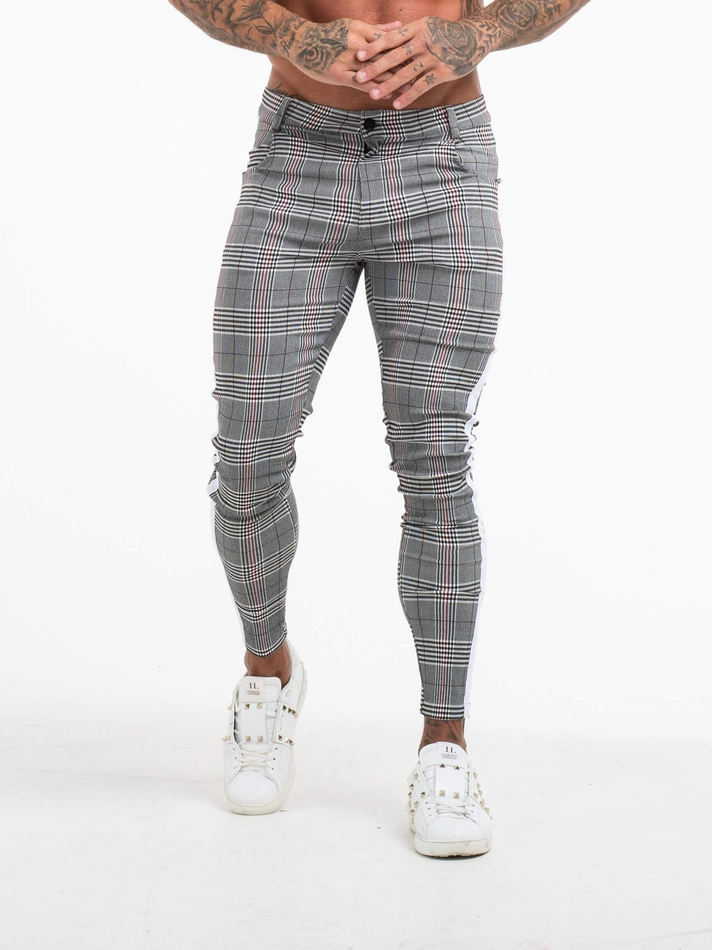 Stylish Michèllo jeans trousers and shorts in various sizes, colors, and styles for men, including class, ripped designs, and summer shorts.