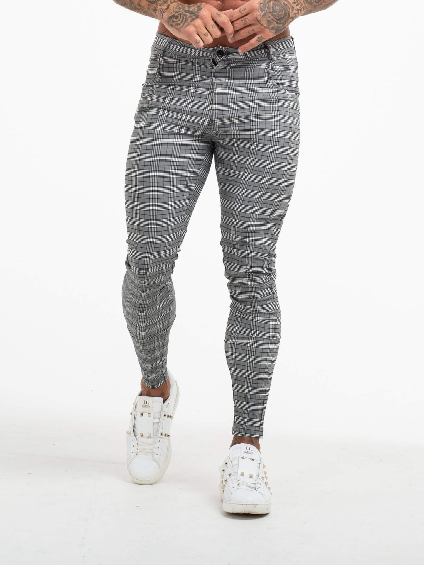 Stylish Michèllo jeans trousers and shorts in various sizes, colors, and styles for men, including class, ripped designs, and summer shorts.