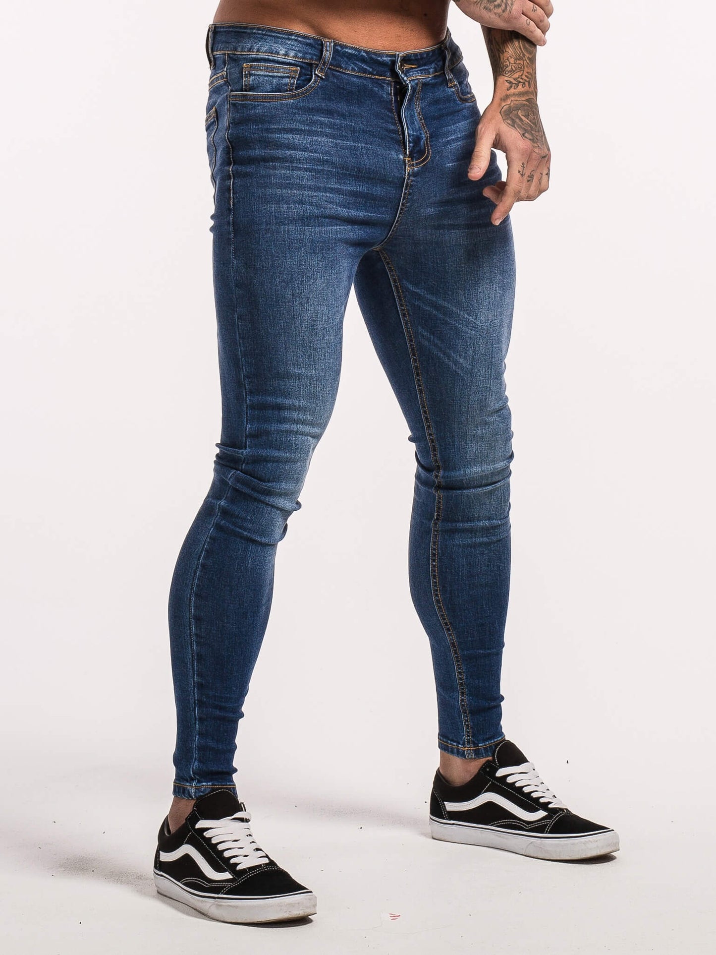 Stylish Michèllo jeans trousers and shorts in various sizes, colors, and styles for men, including class, ripped designs, and summer shorts.