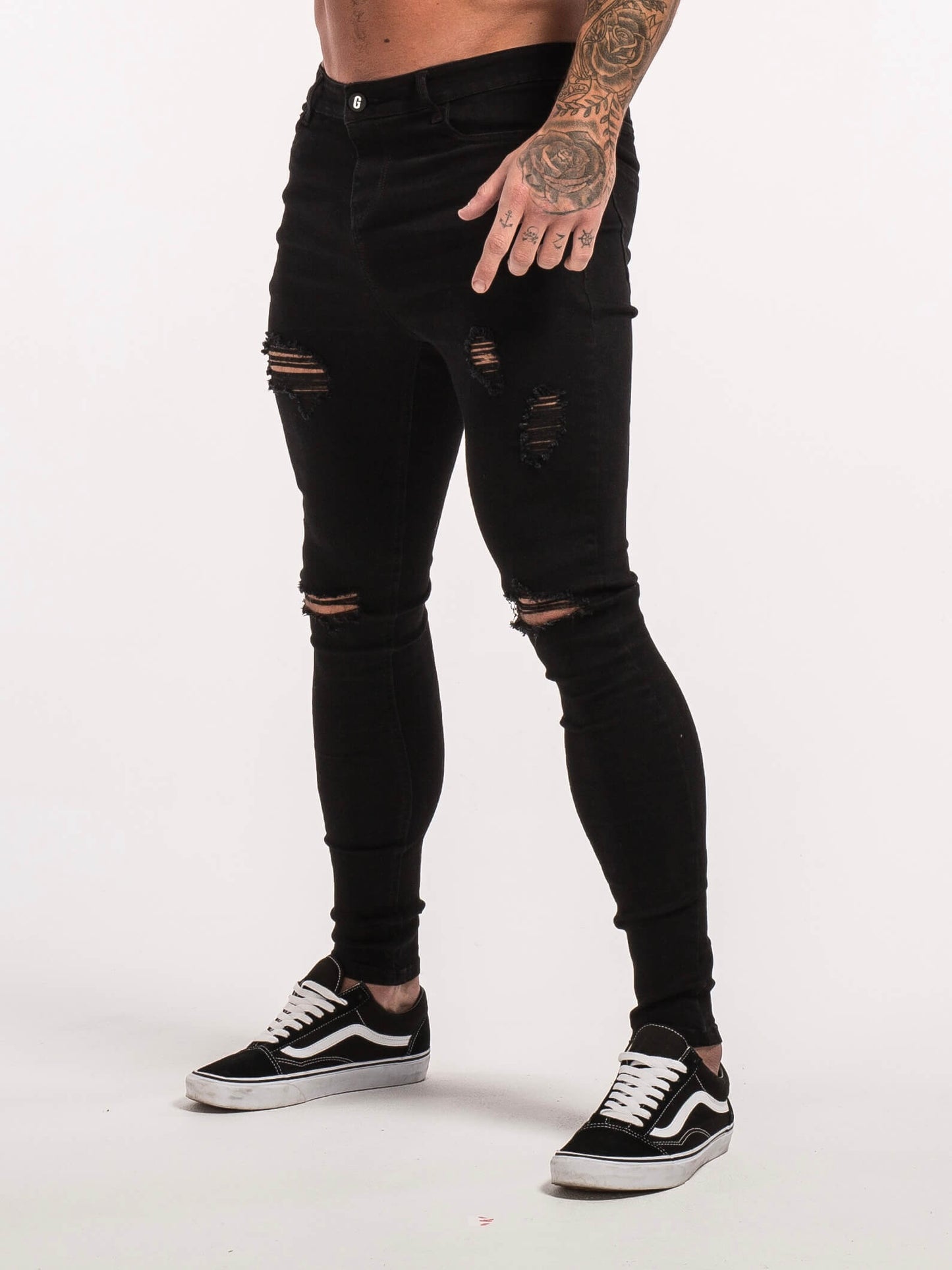 Stylish Michèllo jeans trousers and shorts in various sizes, colors, and styles for men, including class, ripped designs, and summer shorts.