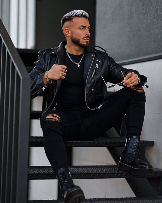 The Antonio Ripped Knee Jeans - Black