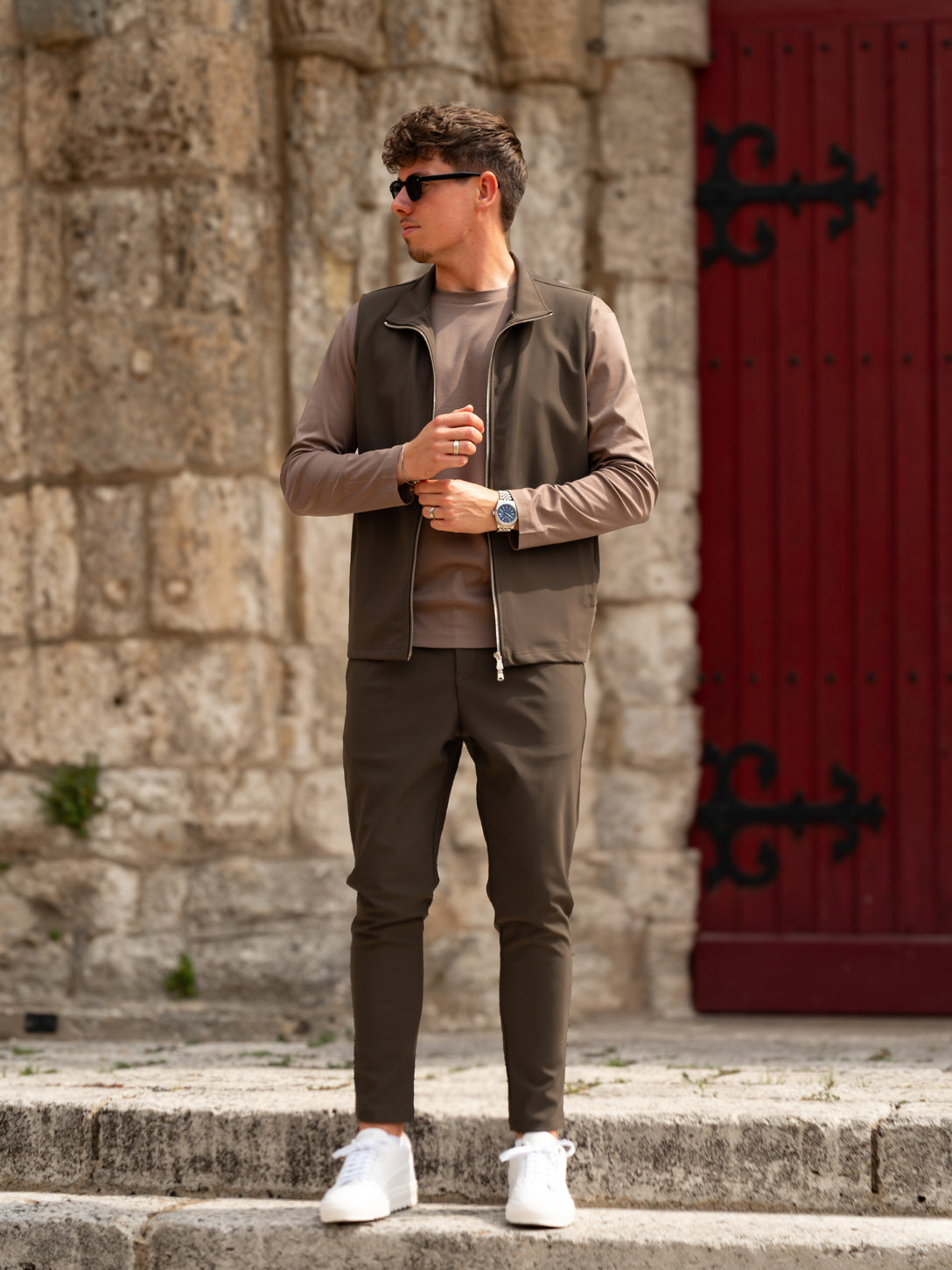 Tech Gilet Suit - Brown