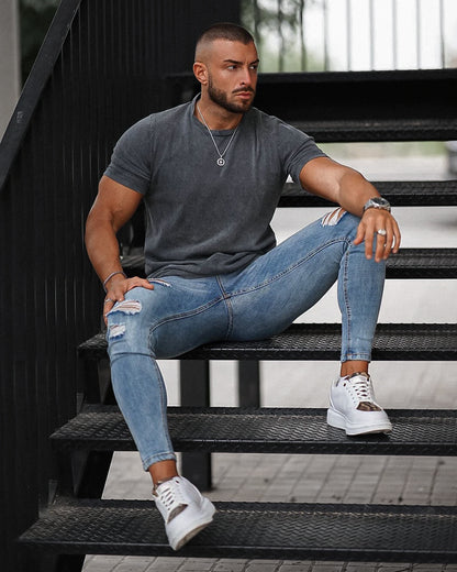 THE VITTORIO RIPPED JEANS - WASHED BLUE